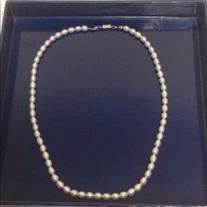 Small Pearl Necklace